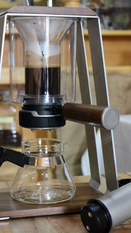 Press coffee beans drip coffee