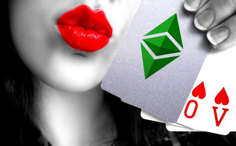 ETC Wallpaper - Erotic Poker Kiss photo