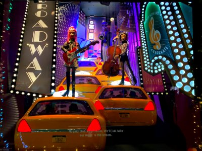 Saks+Fifth+Avenue+New+York+Holiday+Windows+2020+xmas+windowalk