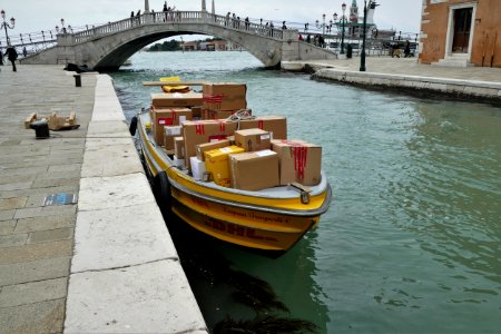 Package to Venezia