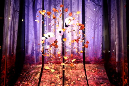 Saks+Fifth+Avenue+New+York+Holiday+Windows+2019+xmas++windowalk (3)