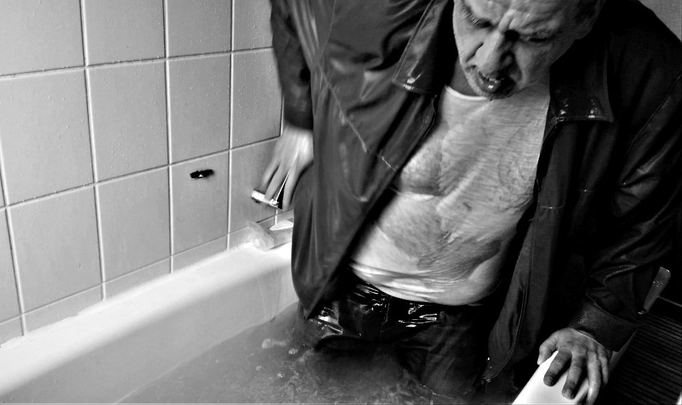 bathtub
