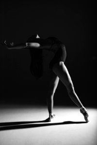 Dancer-01 photo