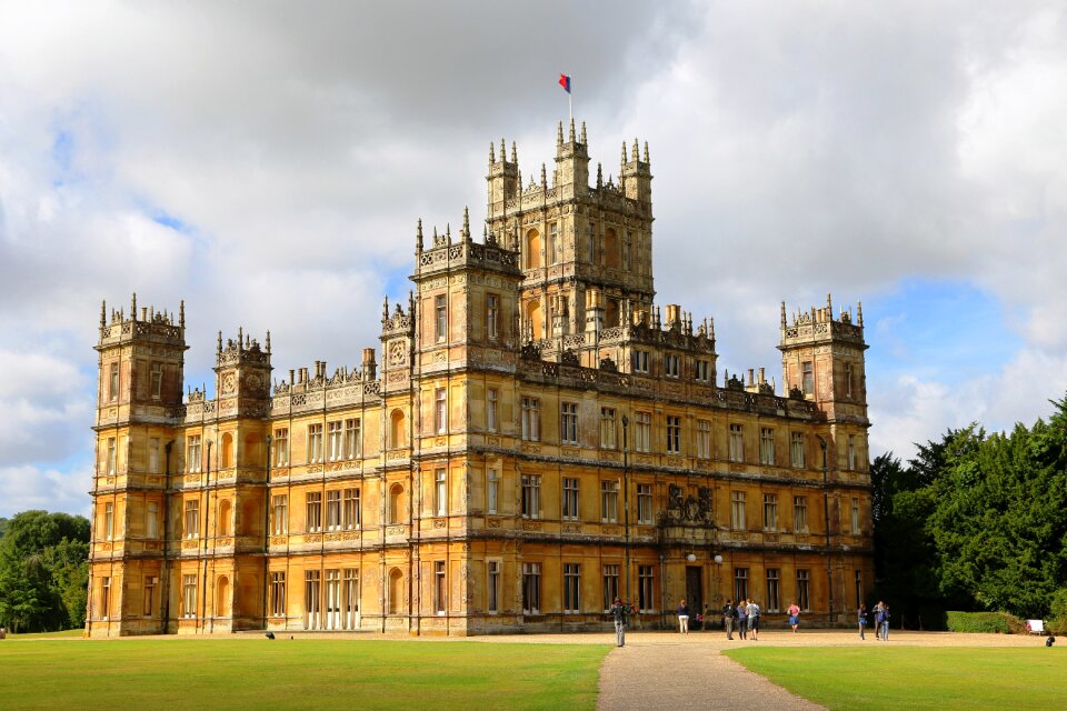Highclere castle newbury