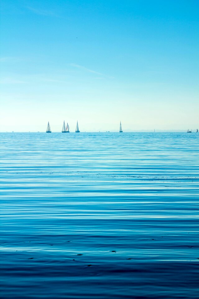 Sailboats beach costa