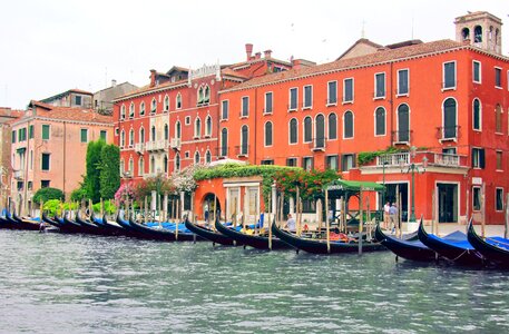 Gondola gondolas barca