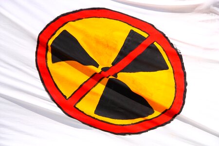 Atomic ecology atom