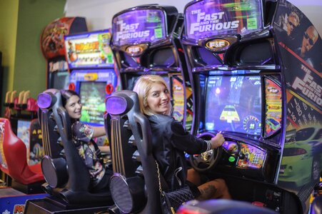 Girls game automat drive