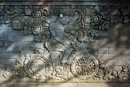 Bas-relief cyclist anachronism