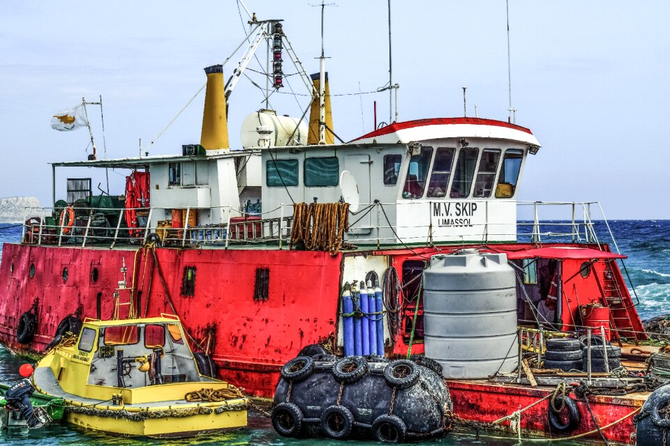 Marine nautical equipment