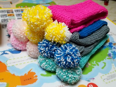 Pom knitting hand-made photo