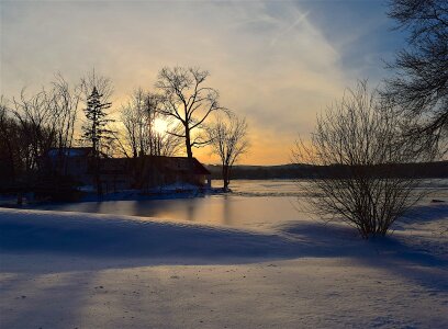 Lake winter frozen photo