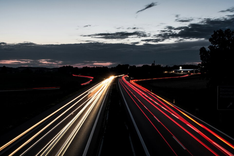 Light traces sky long exposure photo