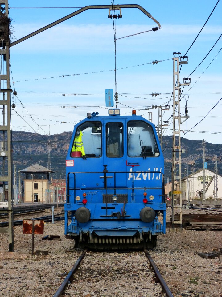 Train blue via