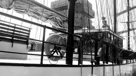 Port dock museum