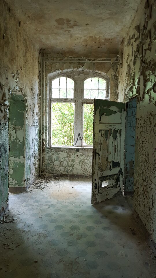 Old room window door