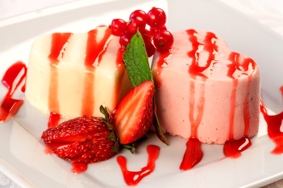 Sweets panna cotta paste products