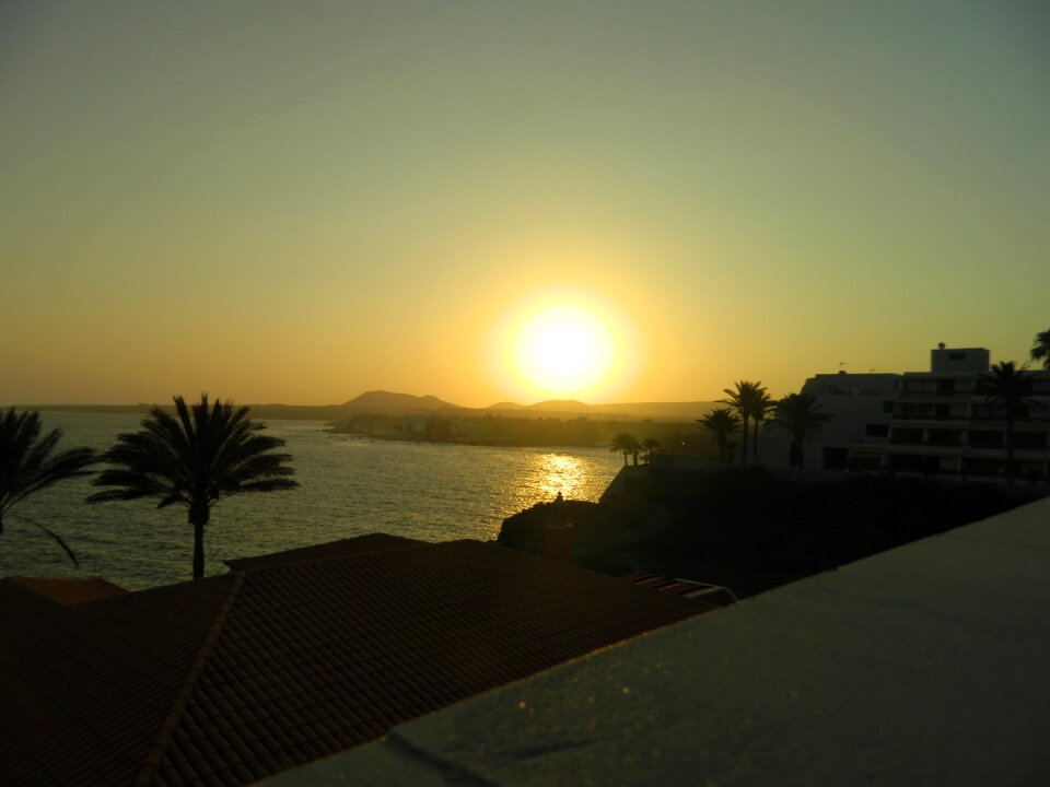 Nature horizon sun