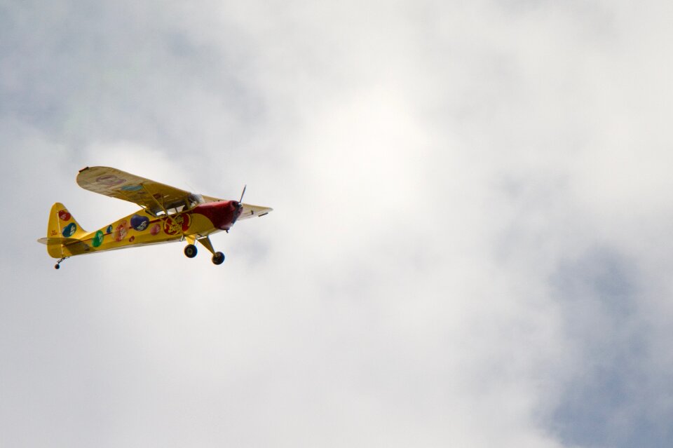 Stunt plane airshow