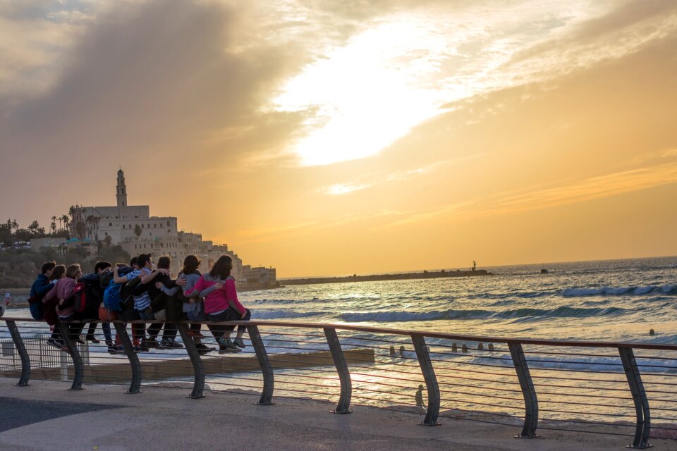 Aviv israel middle