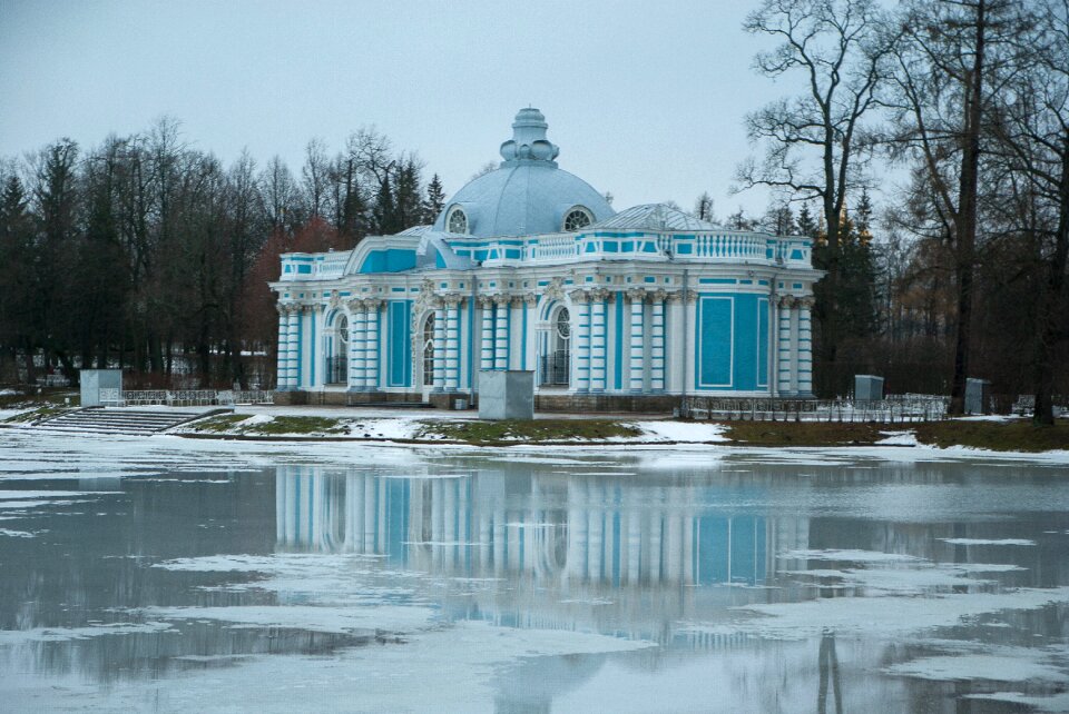Pouchkine lake catherine palace