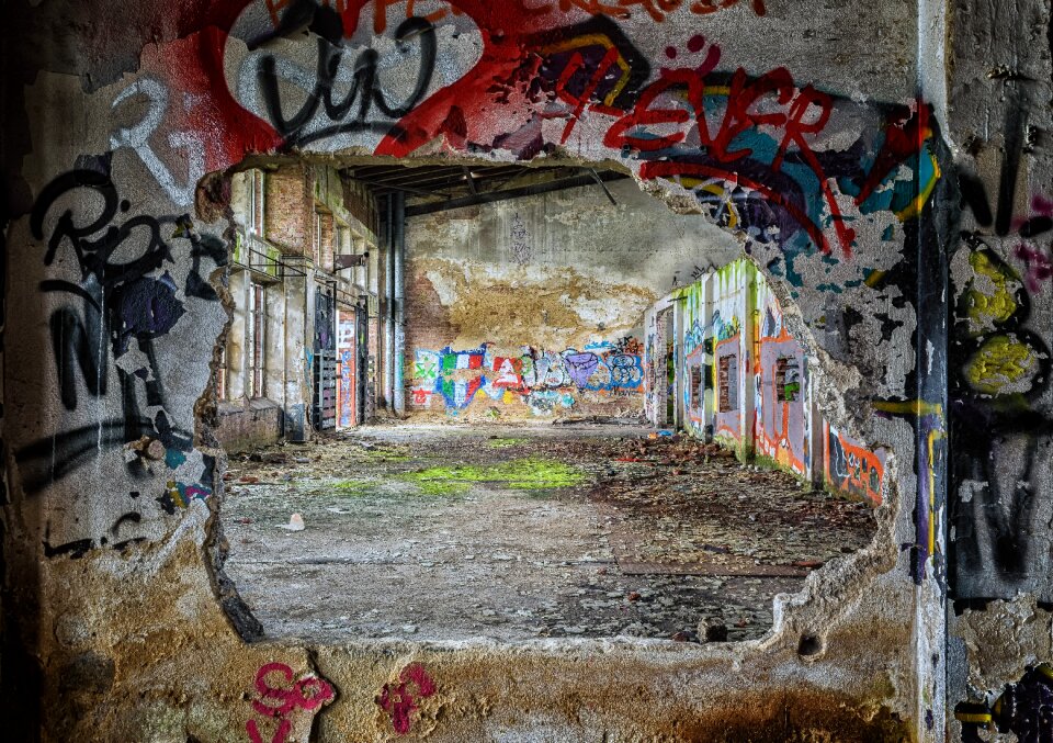Graffiti greasy street art