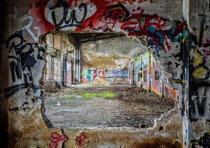 Graffiti greasy street art