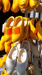 Shoe wood bergen op zoom