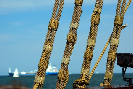 Sailing vessel dew cordage photo