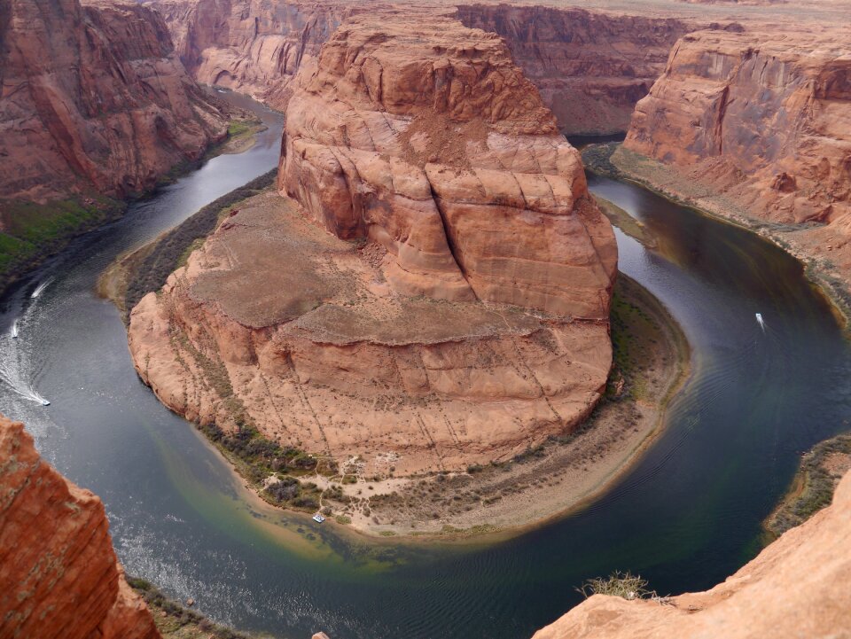 Horseshoe bent mother nature excitement