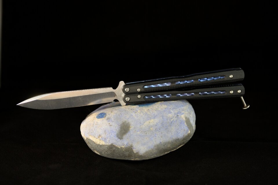 Balisong jackknife pocket knife