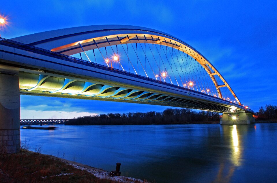 Bridge apollo danube