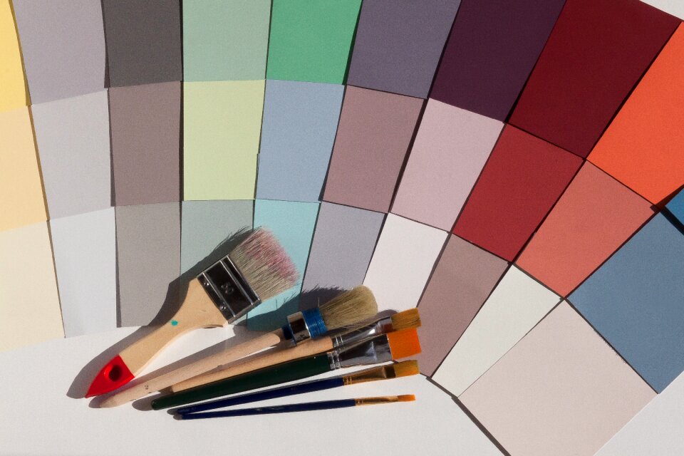 Wall gestalter trend colors decision