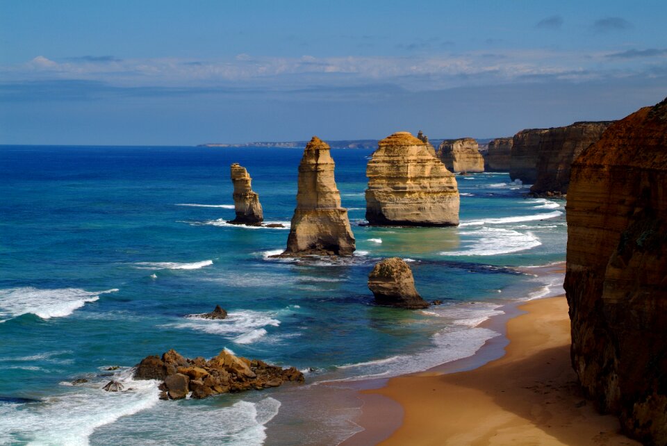 The twelve apostles melbourne australia