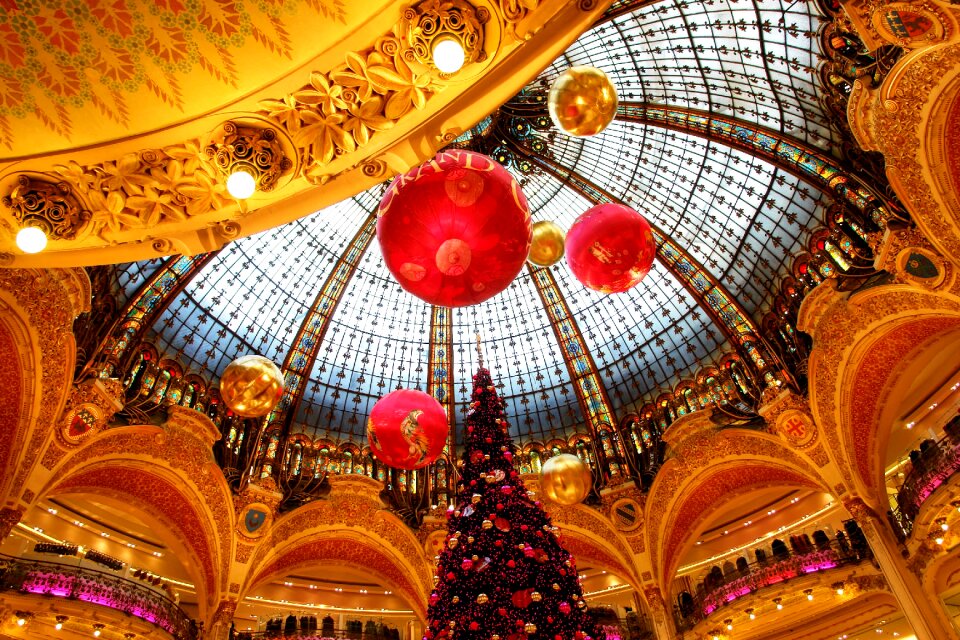 France christmas shopping arcade