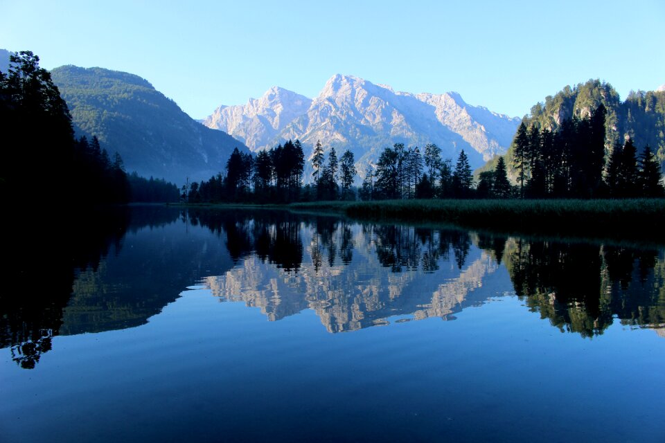 Sky mirroring austria