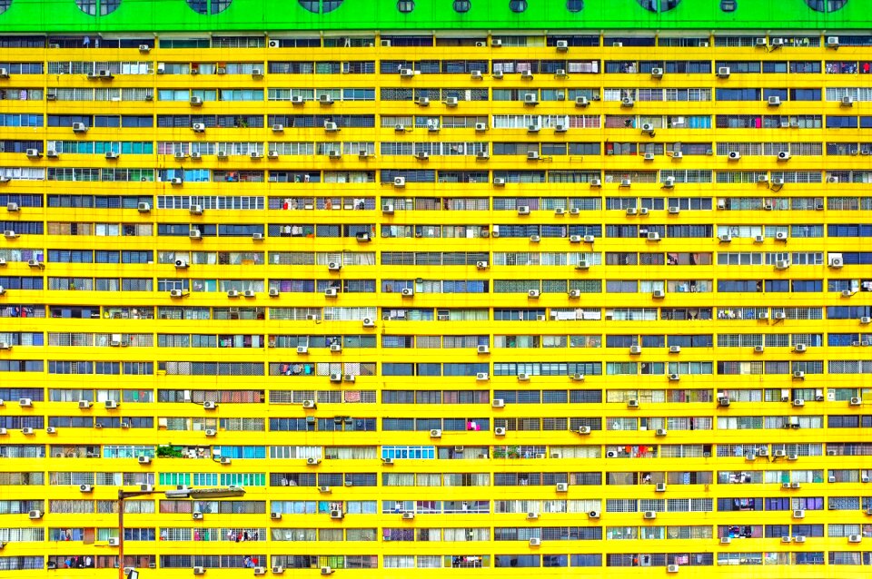 Building high-rise windows