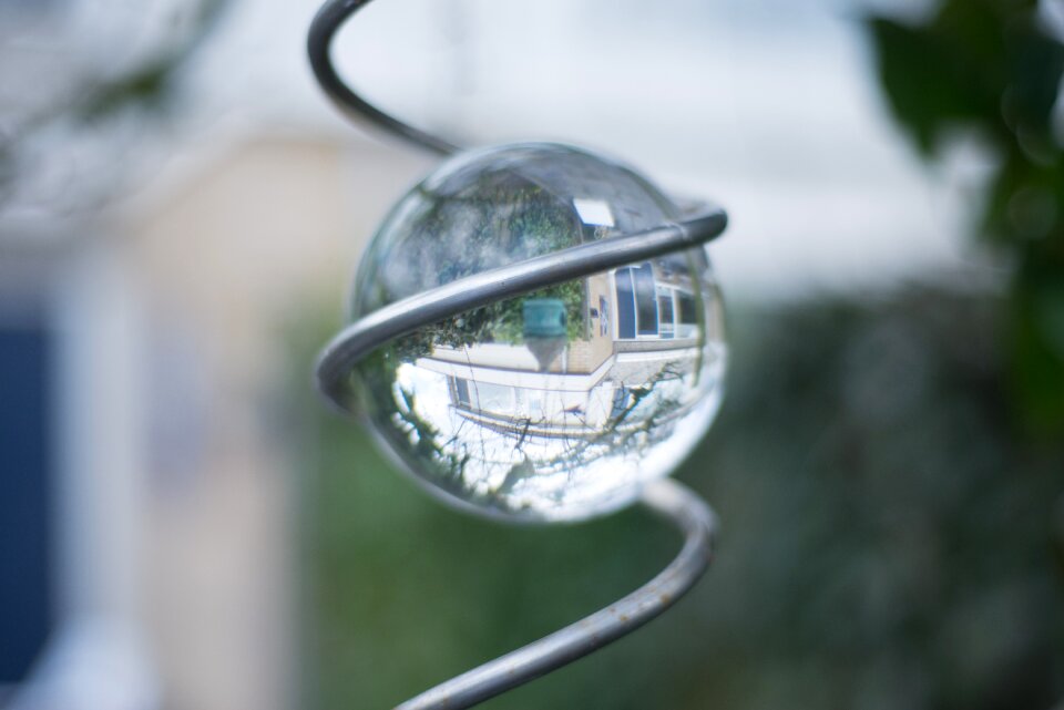 Spiral reflection mirror