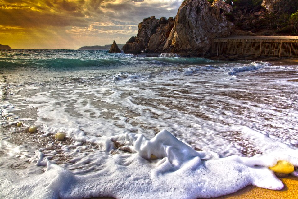 Sun and sea beach coast