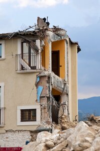Disaster house roads