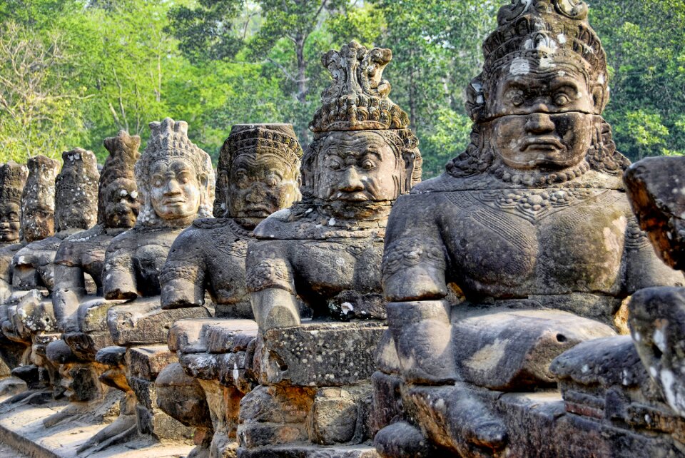 Travel ancient siem
