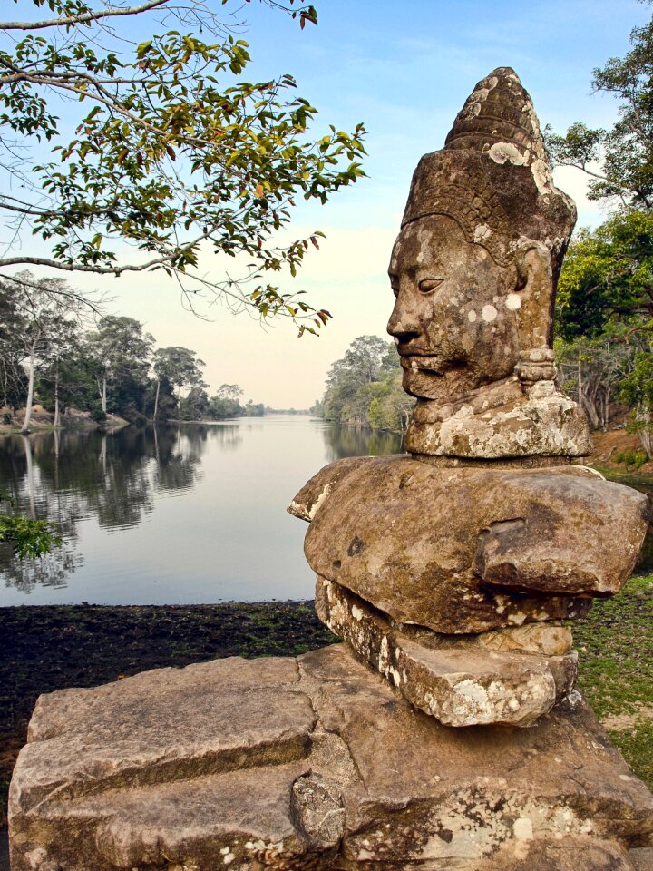 Travel ancient siem