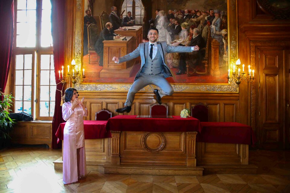 Jump town hall married