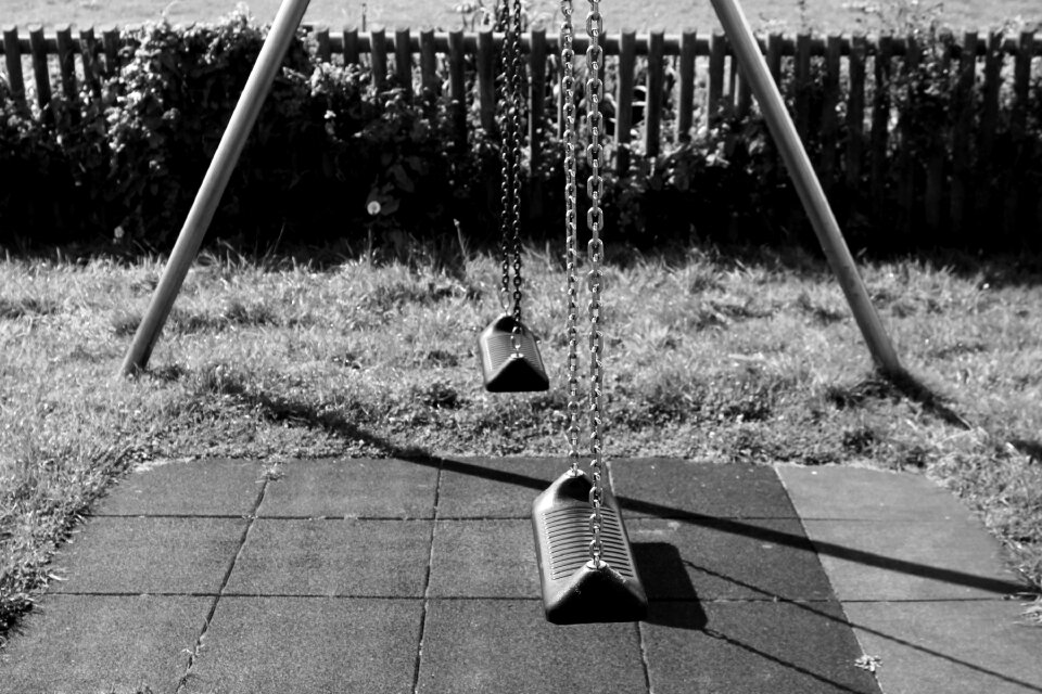 Children's playground outdoor chain