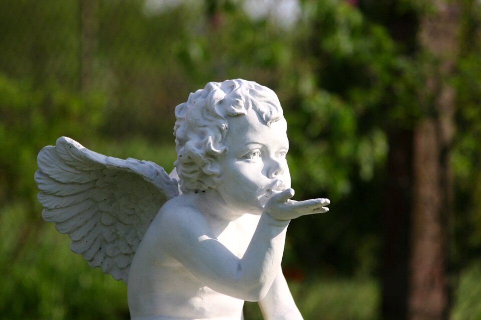 Cherub ornament decoration
