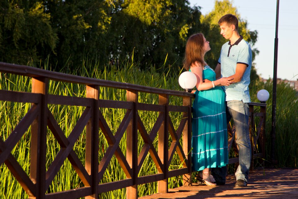 Stand by couple pregnancy