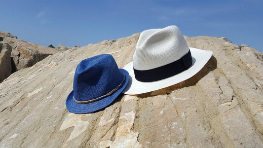 Hat cap stone