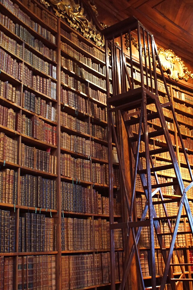 Hofburg imperial palace books austria