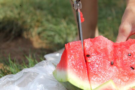 Red knife refreshment