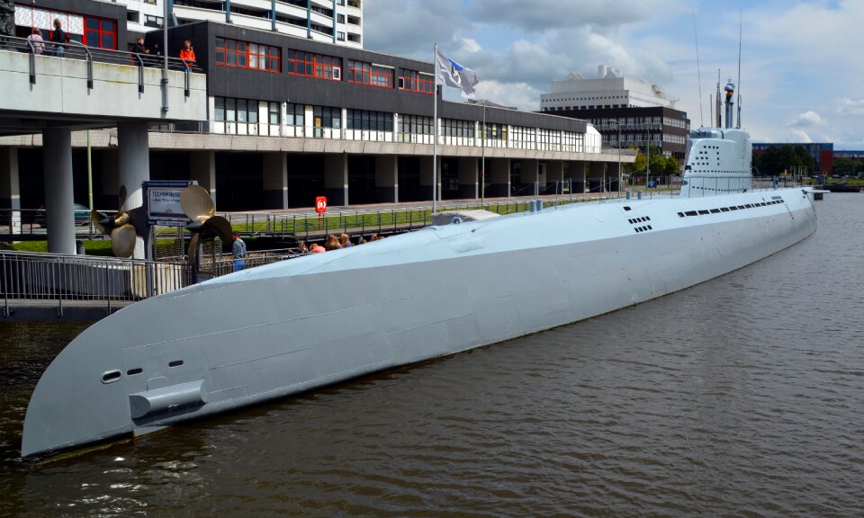 Submarine underwater boat technology